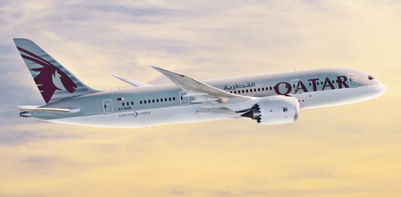 Menetrendszerinti Qatar Airways Dreamliner Budapesten