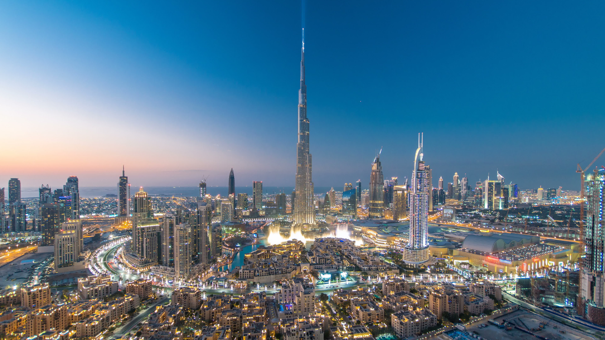 Emirates Dubai repülőjegy mellé ingyenes éjszaka a JW Marriot Marquisban