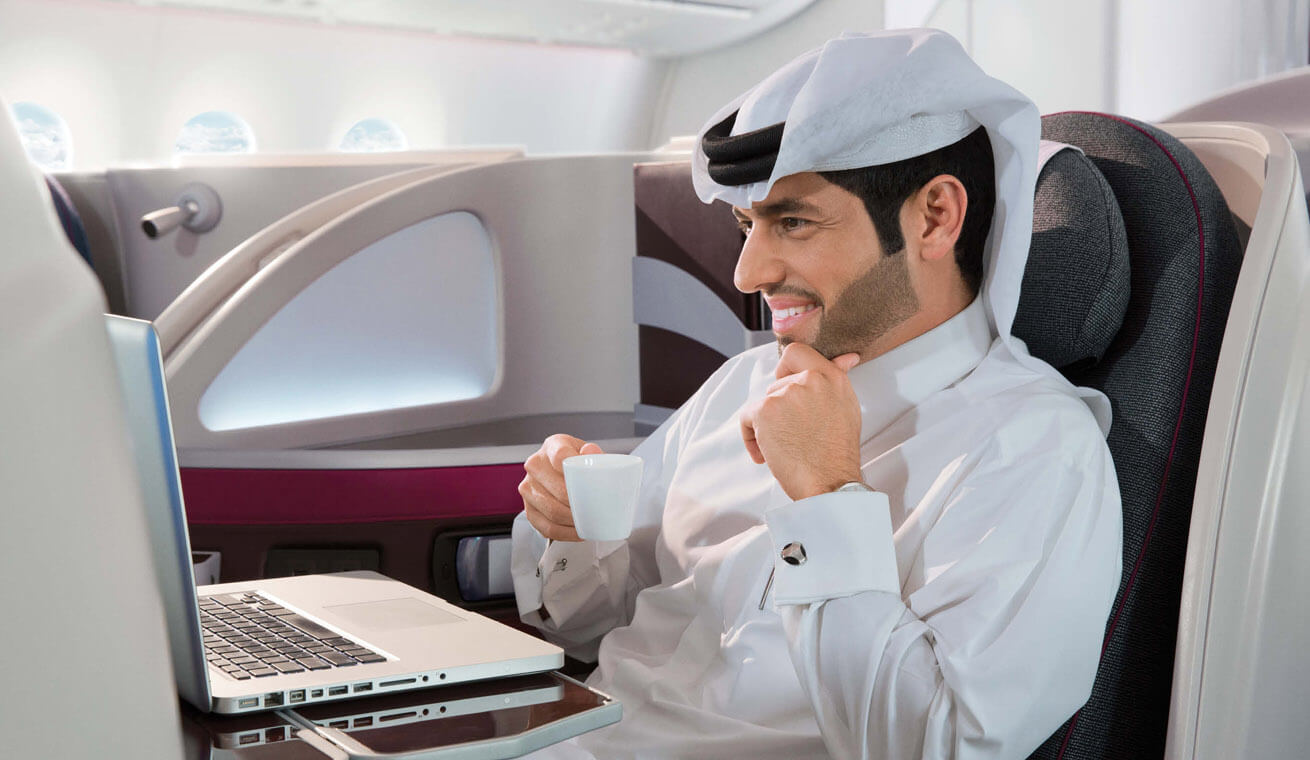 Qatar Airways business class - ha repülés közben is dolgozni szeretne